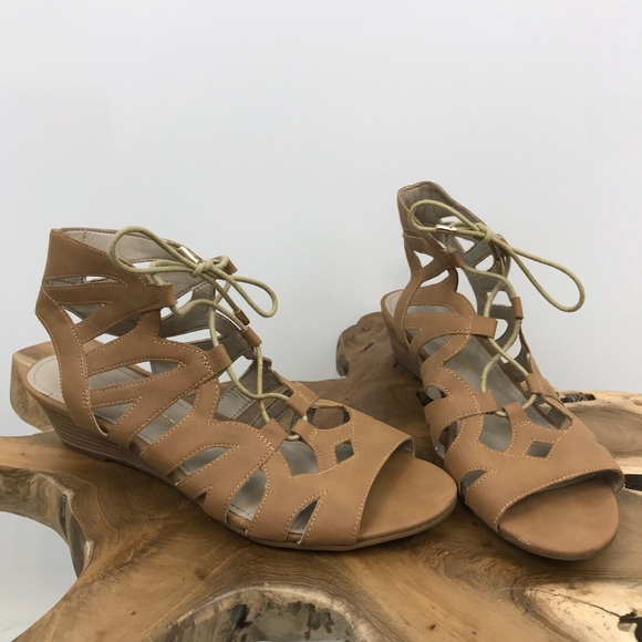 Franco Sarto Shoes - Franco Sarto 8.5 Tan Lace Up Gladiator Sandal